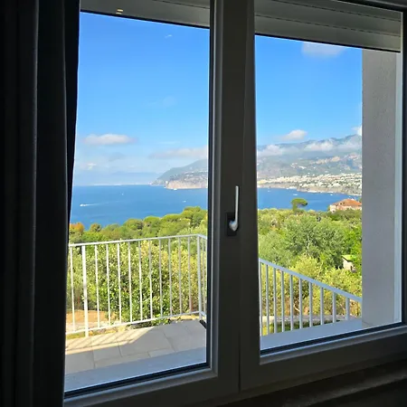 Maison Regina Giovanna - A Window To The Paradise Apartman Sorrento