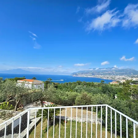 Maison Regina Giovanna - A Window To The Paradise Apartment