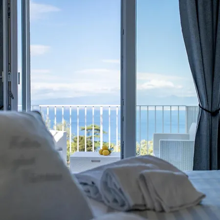 Maison Regina Giovanna - A Window To The Paradise * Sorrento